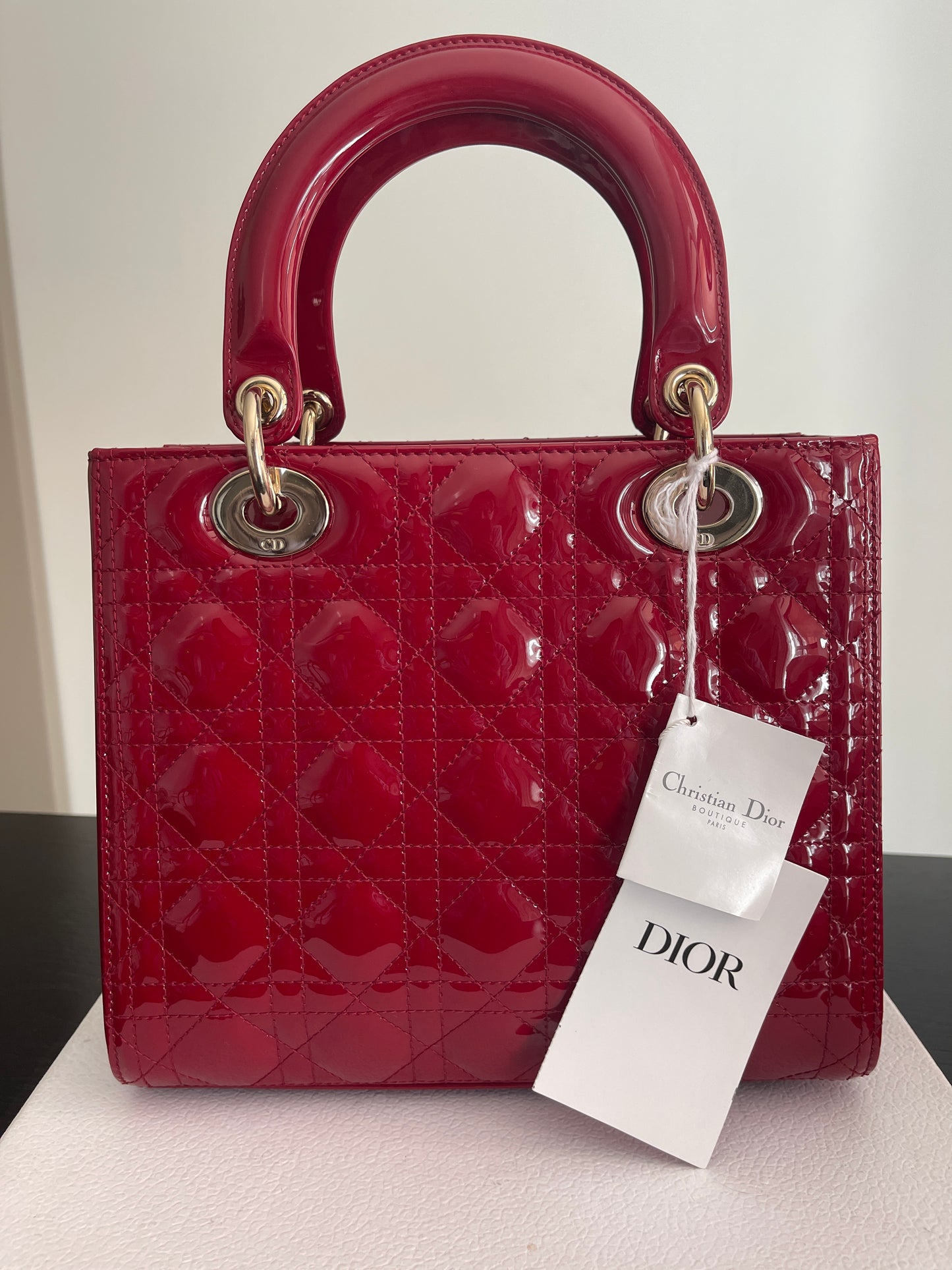 Lady Dior Medium in red patent leather (7919513862204)