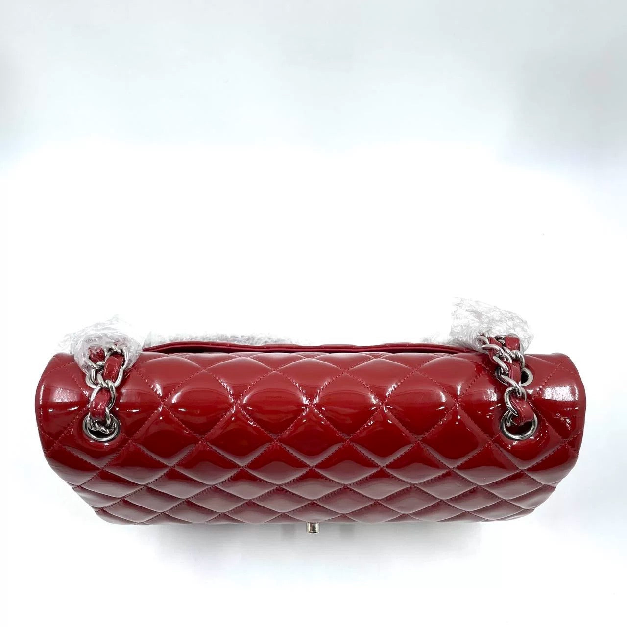 (副本)Chanel Classic Jumbo Flap Bag in Red Patent Leather (7919548760124)