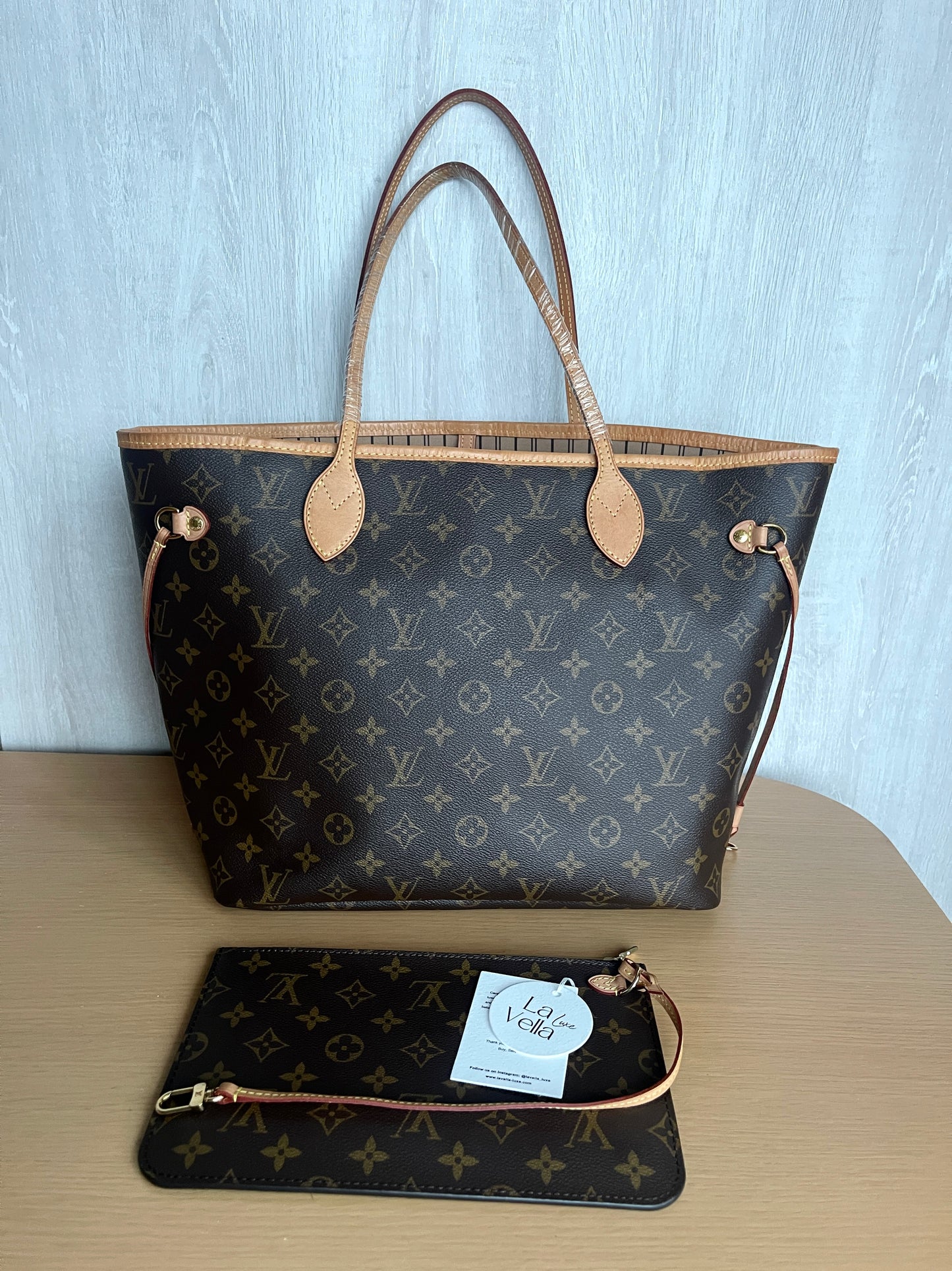 Louis Vuitton Neverfull MM (7953711333436)