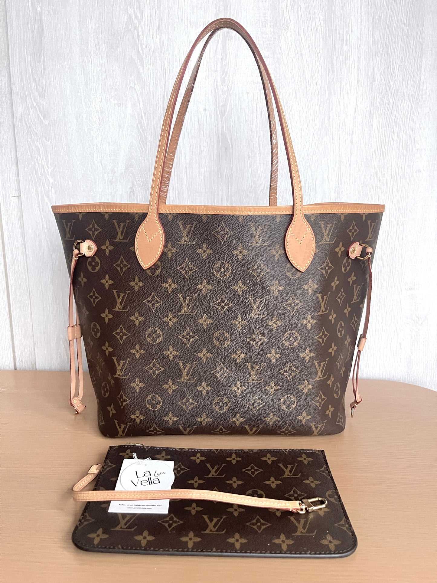 Louis Vuitton Neverfull MM (7953711333436)