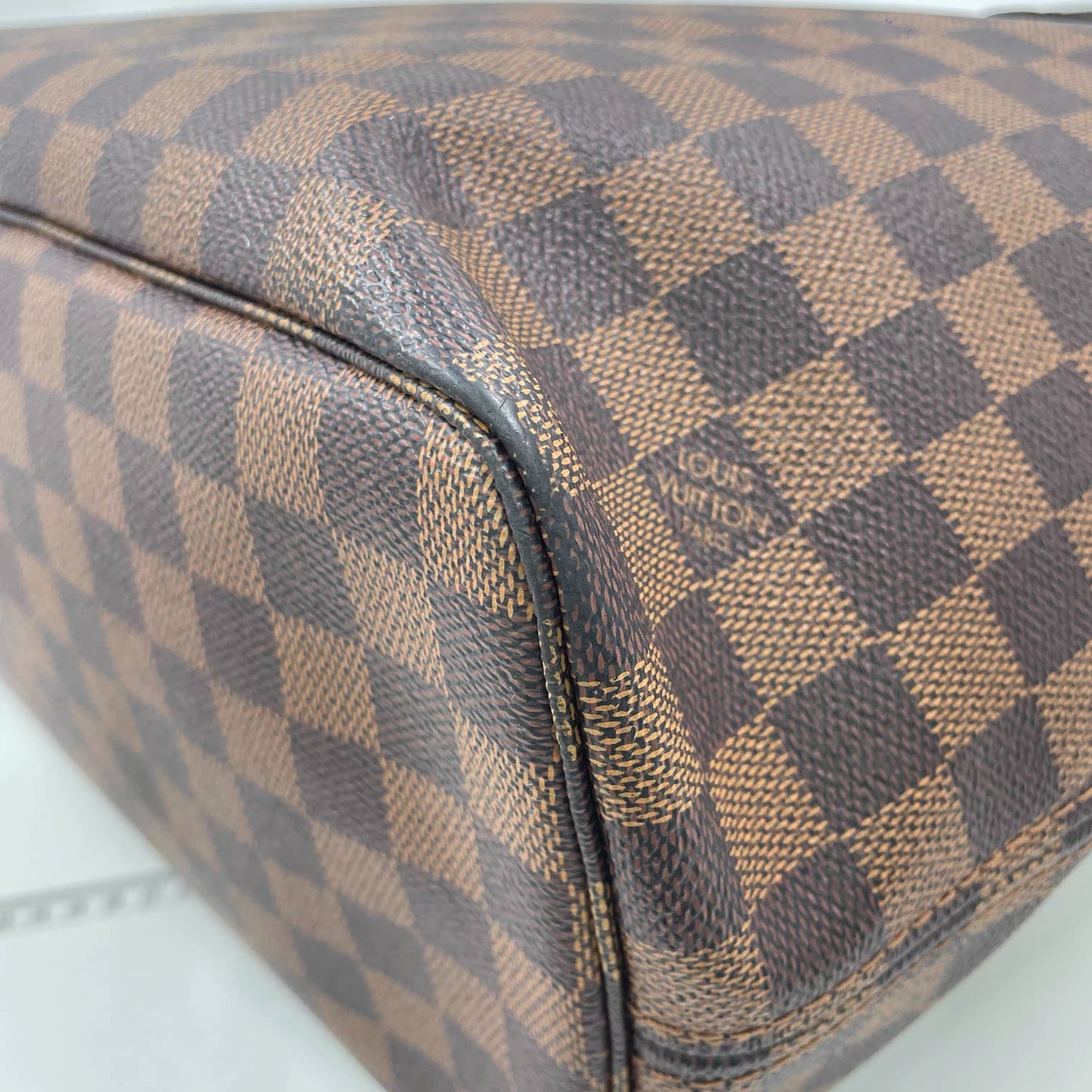Louis Vuitton Neverfull MM – Damier Ebene Canvas (Red Interior) (8622904737852)