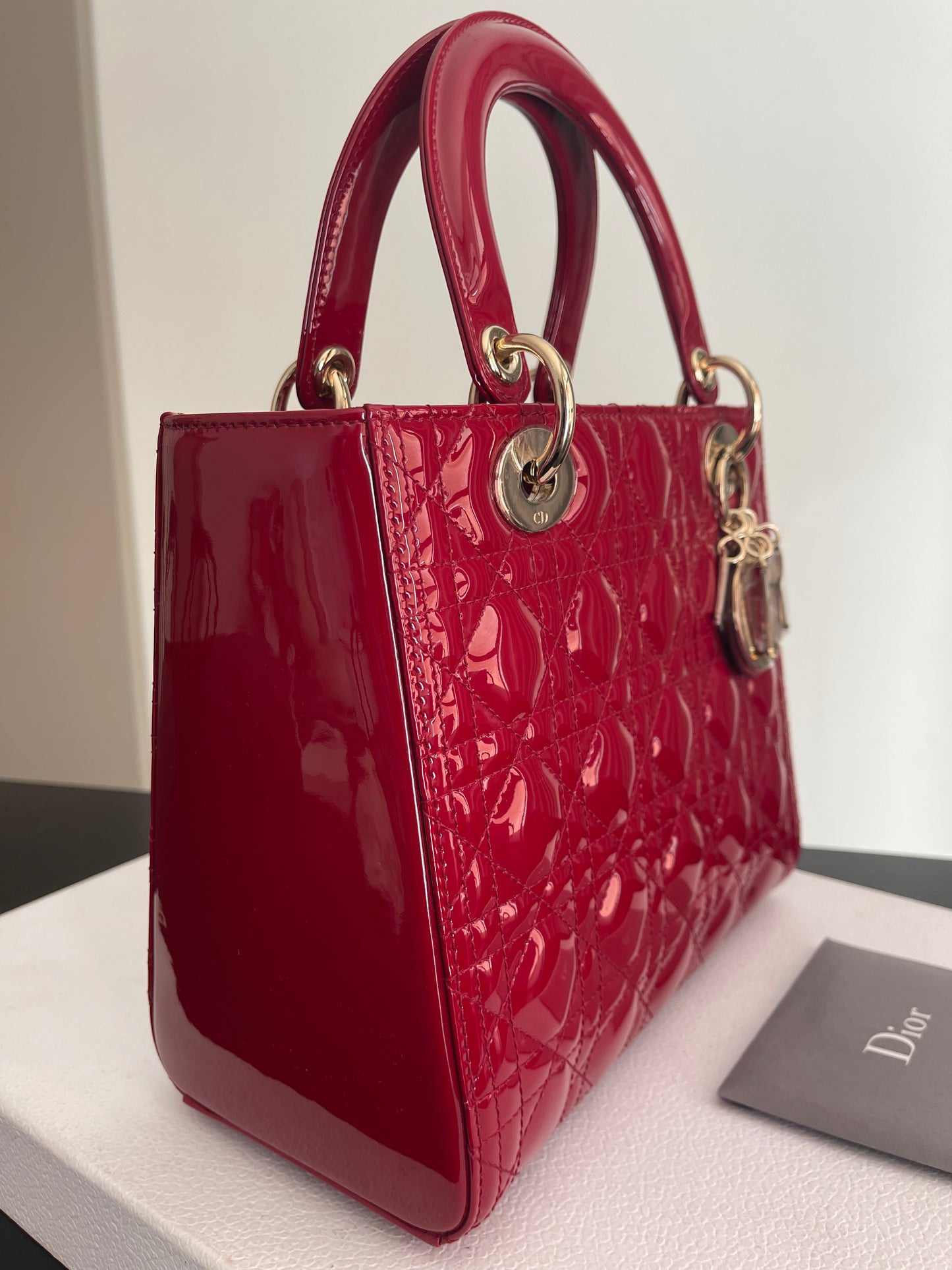 Lady Dior Medium in red patent leather (7919513862204)