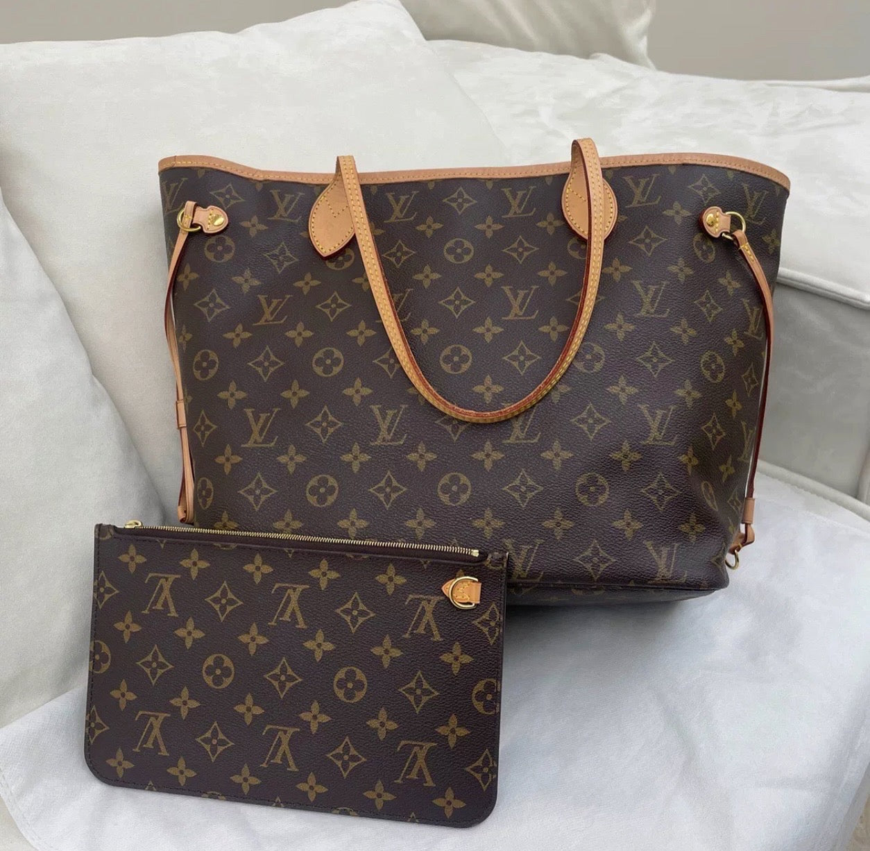 Louis Vuitton Neverfull GM in Monogram Canvas (7912596504636)