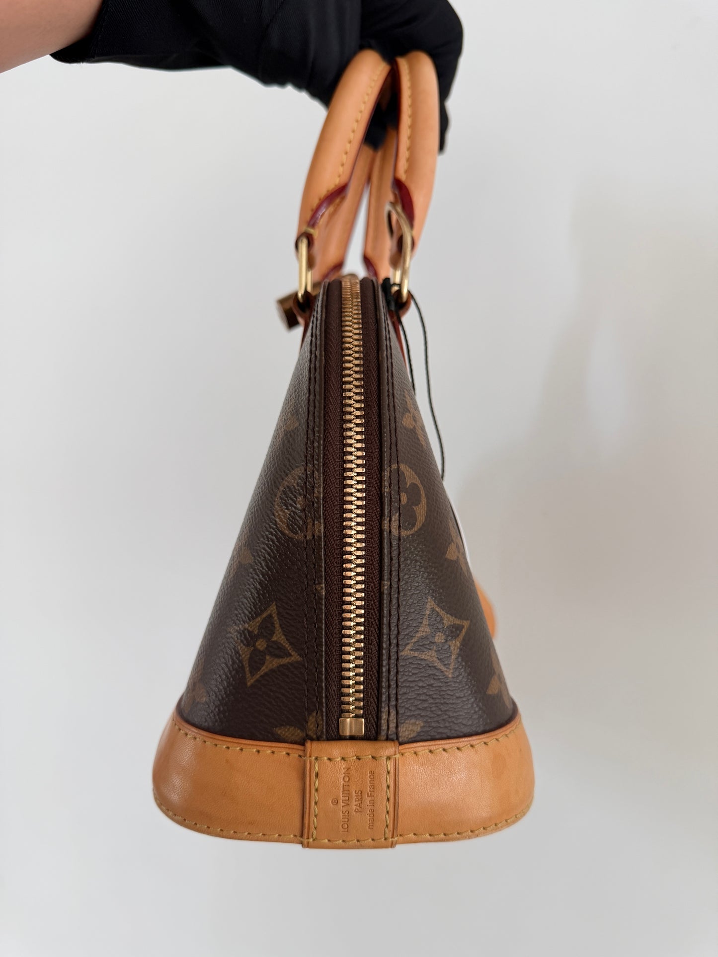 Louis Vuitton Alma BB – Monogram Canvas