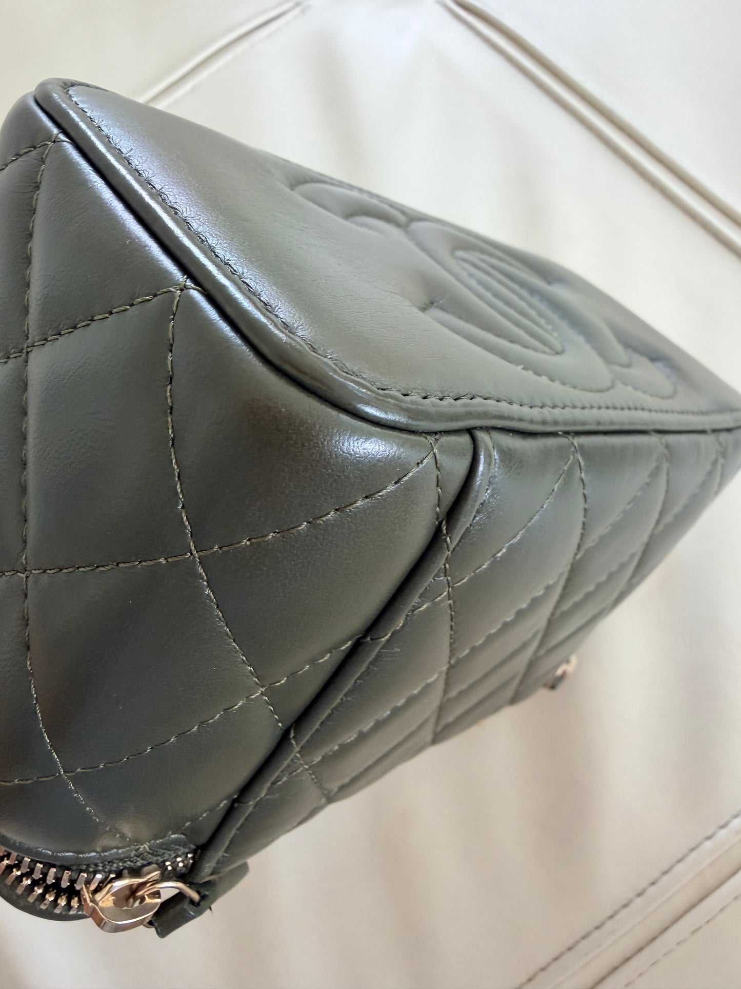 Chanel 23B Quilted Lambskin Vanity Case With Chain