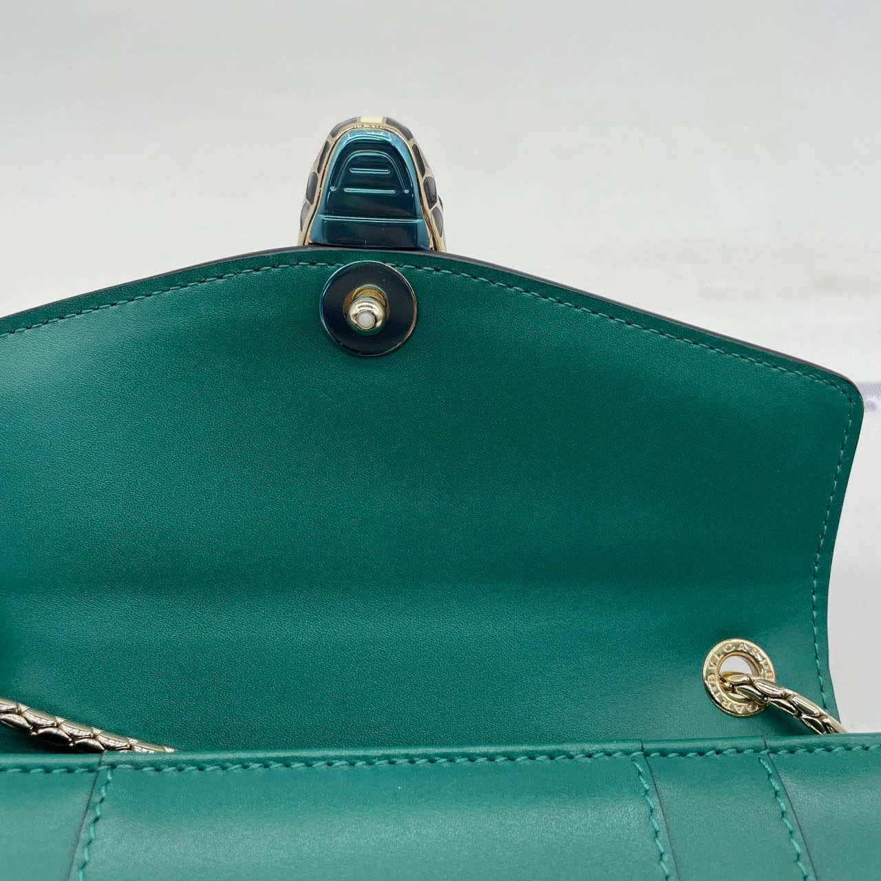 Bvlgari Serpenti Shoulder Bag – Emerald Green Brand New