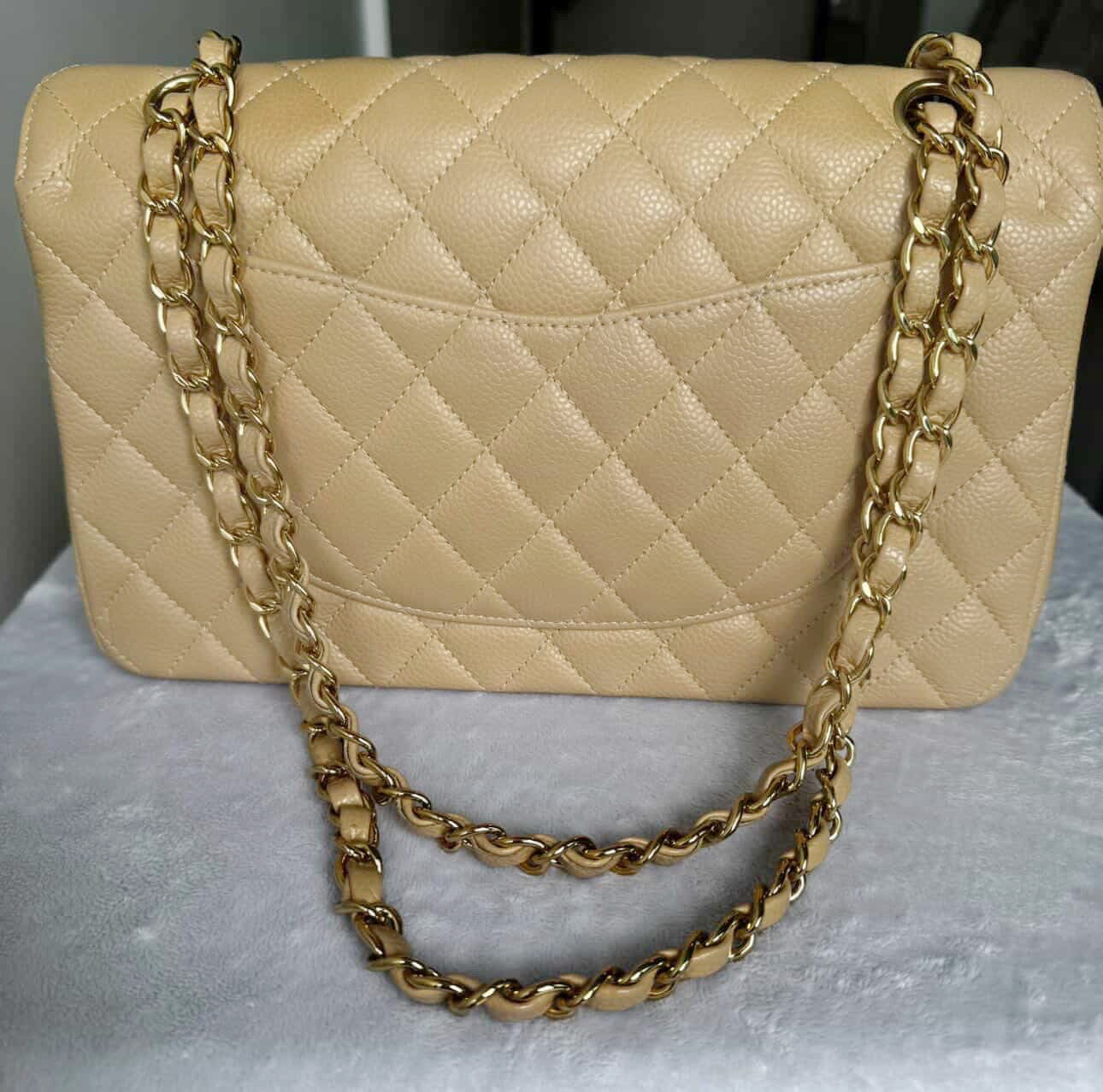 Chanel Classic Flap Bag Medium – Caviar Leather