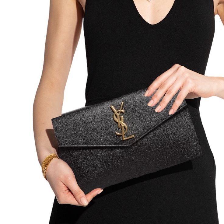 Saint Laurent Uptown Clutch Grain de Poudre Brand New (8047285960764)
