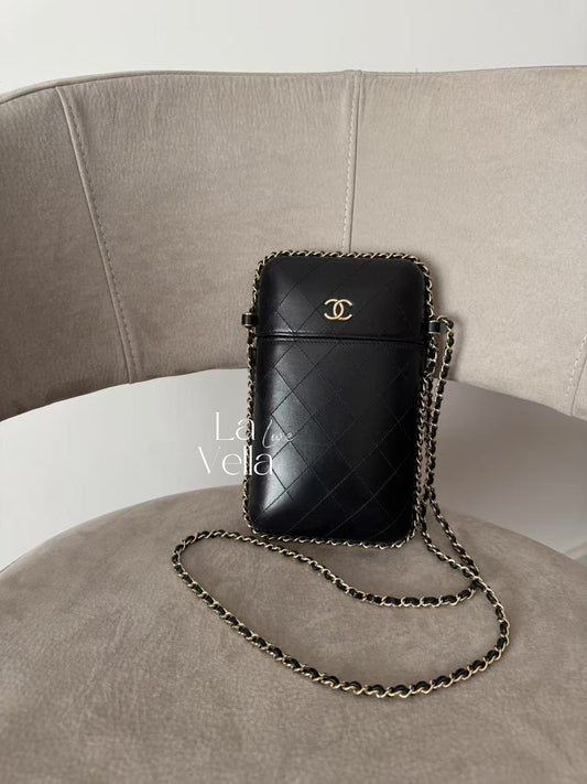CHANEL Patent Quilted Leather Phone Holder (8622903787580)