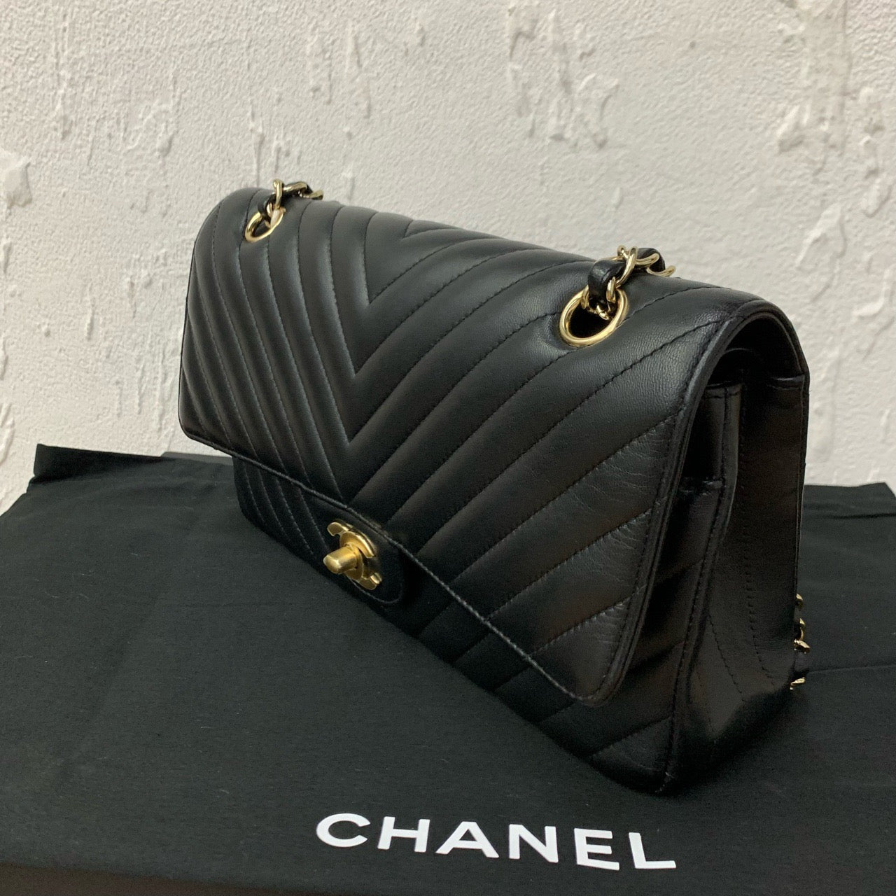 Chanel CF Medium Chevron Black Lambskin (7877718442044)