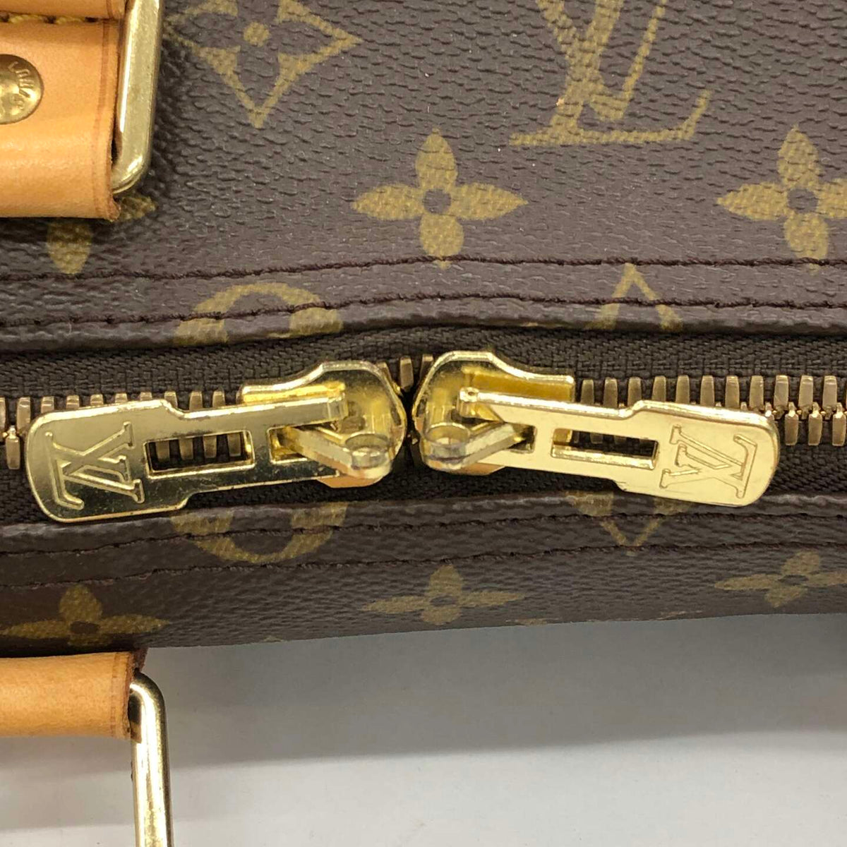 Louis Vuitton Keepall 55 – Monogram Canvas
