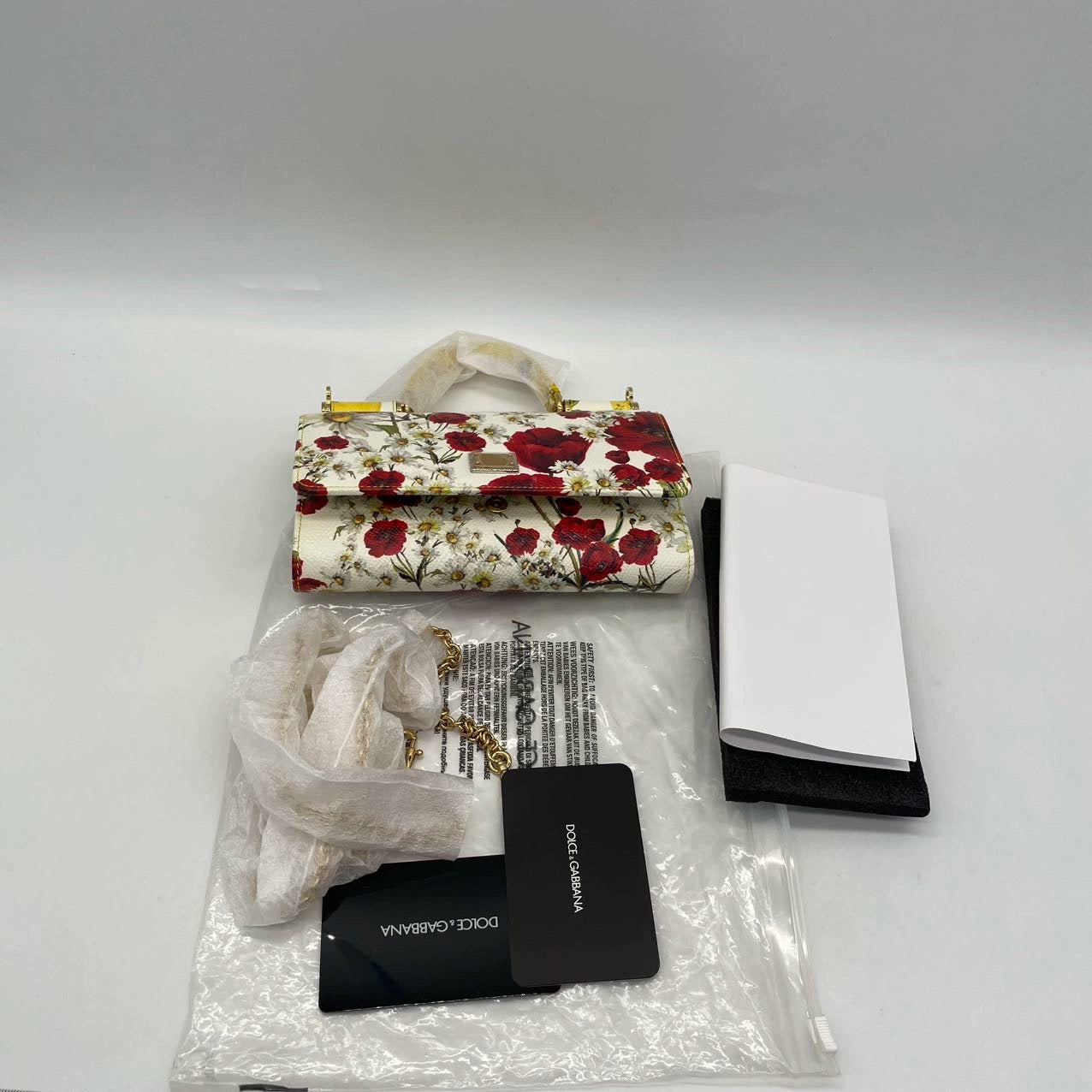 Dolce & Gabbana Mini Sicily – Floral Poppy Edition Brand New (8622910111804)